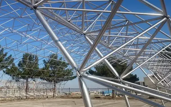 سازه فضاکار سه بعدی